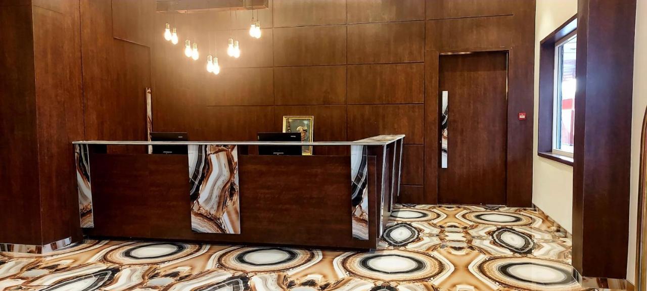 Hotel Madhuban Silvassa Esterno foto